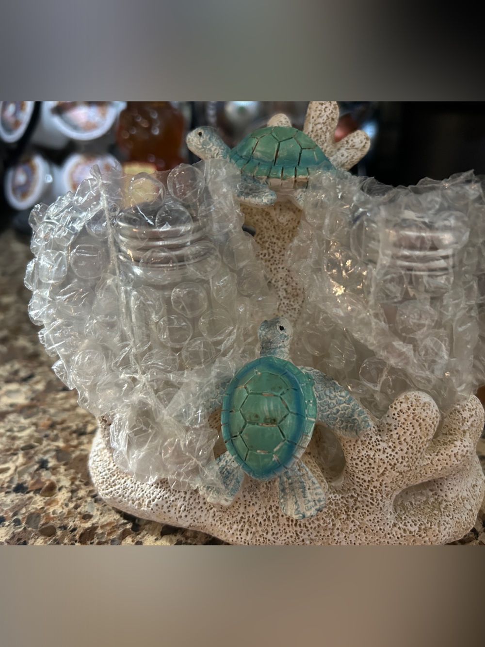 Cracker Barrel Turquoise Sea Turtle Salt & Pepper Holder